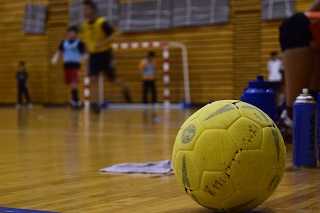 東京都ハンドボール協会「東西対抗戦」～西選抜、練習順調です！～